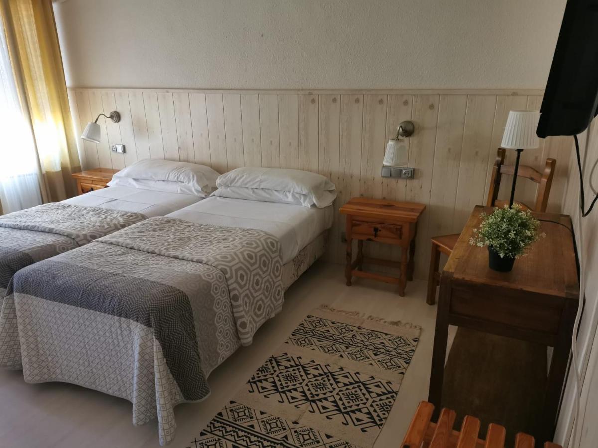 Hotel Las Truchas Nuévalos Екстериор снимка